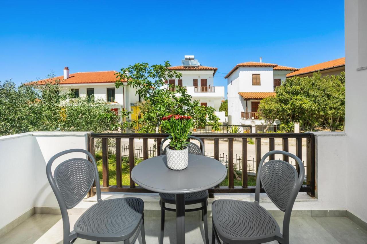 Eleon Suites Afytos Zewnętrze zdjęcie