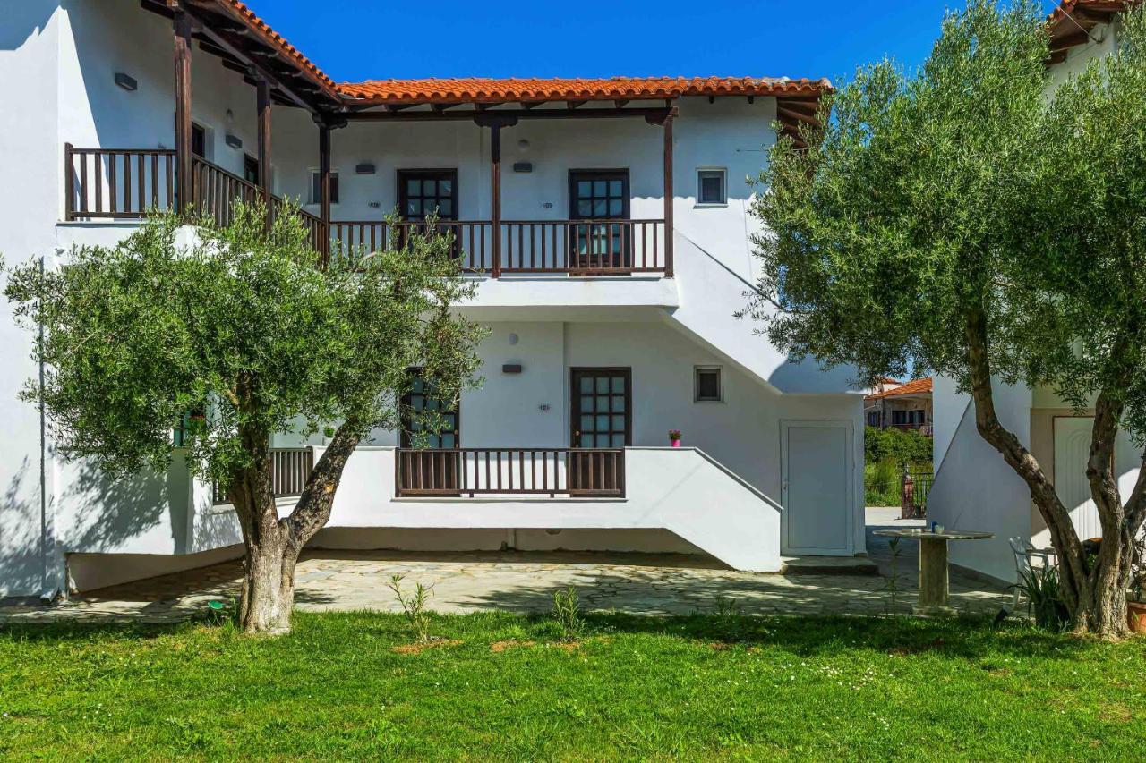 Eleon Suites Afytos Zewnętrze zdjęcie