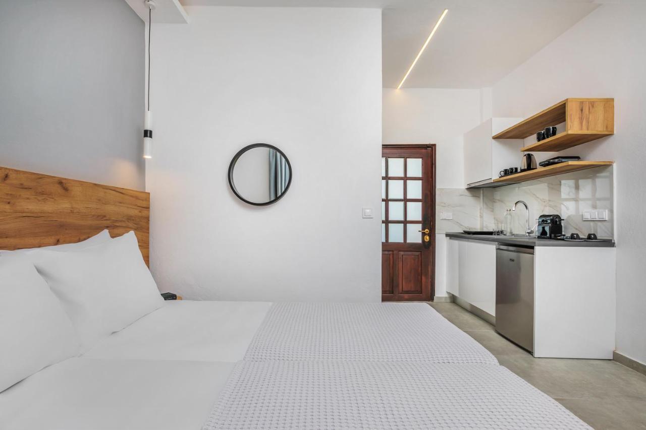 Eleon Suites Afytos Zewnętrze zdjęcie